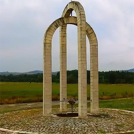 Град Баня