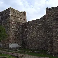 Останки от дворцов комплекс