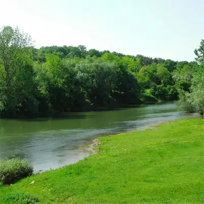 Река Огоста в Дунавската равнина, в района на село Хайредин