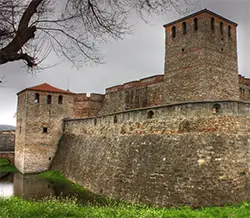 Крепостта „Баба Вида“