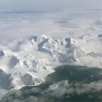 Приближаване до ледения шелф Ларсен