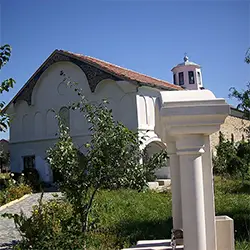 Храм „Рождество Богородично“