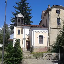 Храм „Св. Троица“