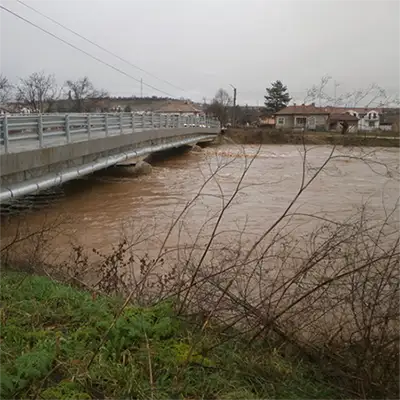 Бисерска река