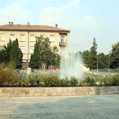 Кметството в Дебелец