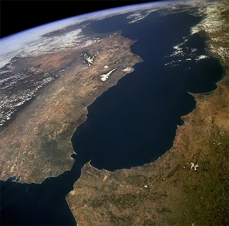 Алборанско море