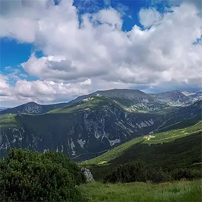 Връх Ястребец