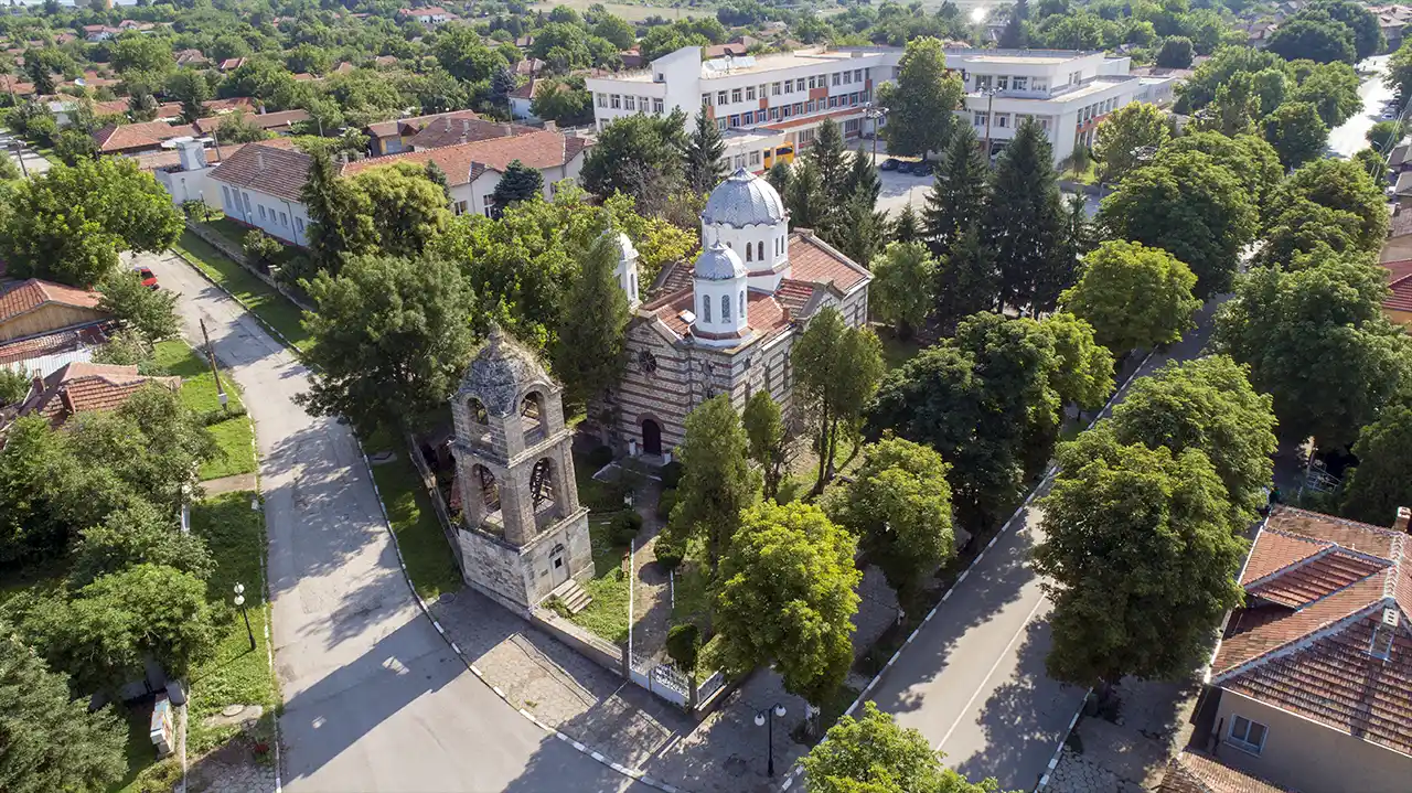 Въздушен изглед към централната част на град Пордим